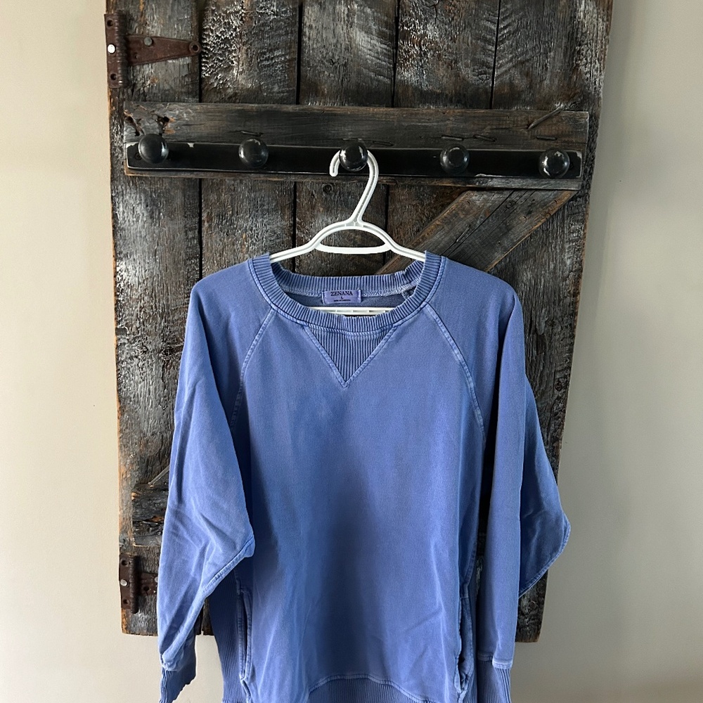 Zenana Periwinkle Blue Crewneck w/Pockets Size Large